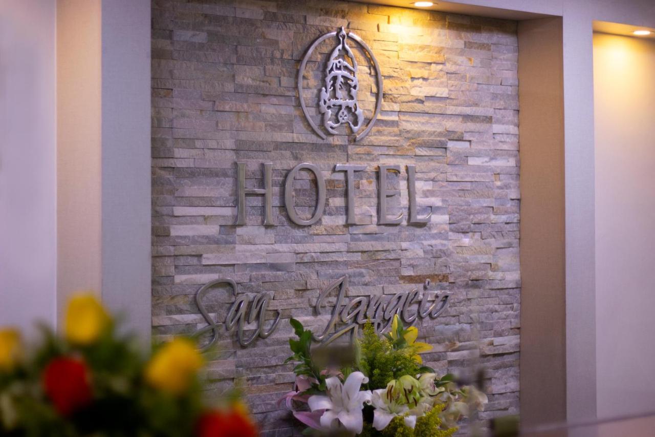 Hotel Plazuela San Ignacio Medellín Exteriér fotografie